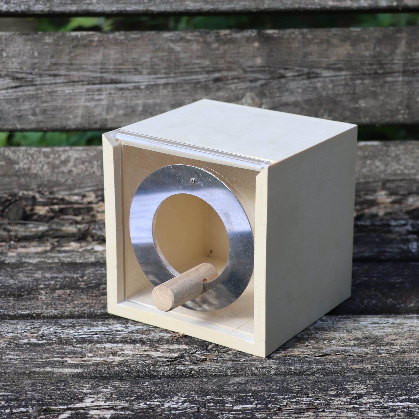 Urban Bird Feeder - Slight Seconds