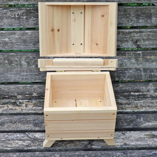 LUXURY GROUND NESTER - End of line