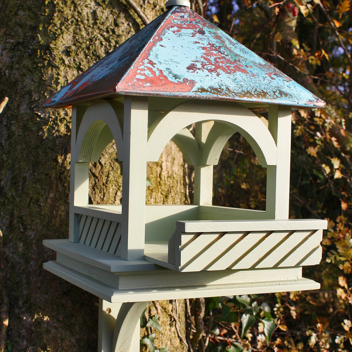 Large Bempton Bird Table - Seconds Stock