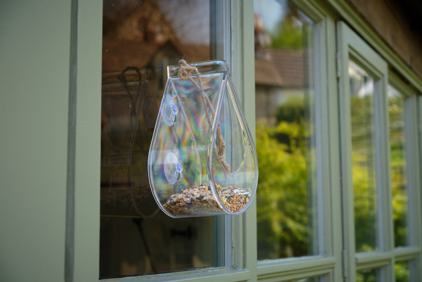 Dewdrop Window Feeder