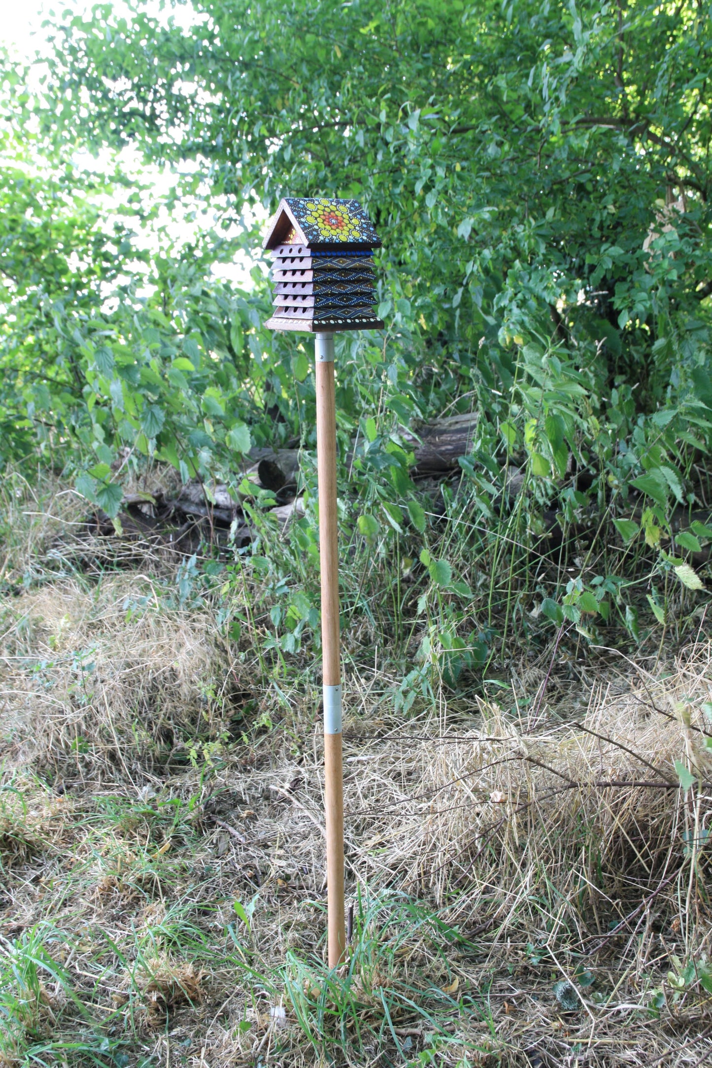 Hardwood Ground Pole for Bird Tables, Nest Boxes or Bee Houses