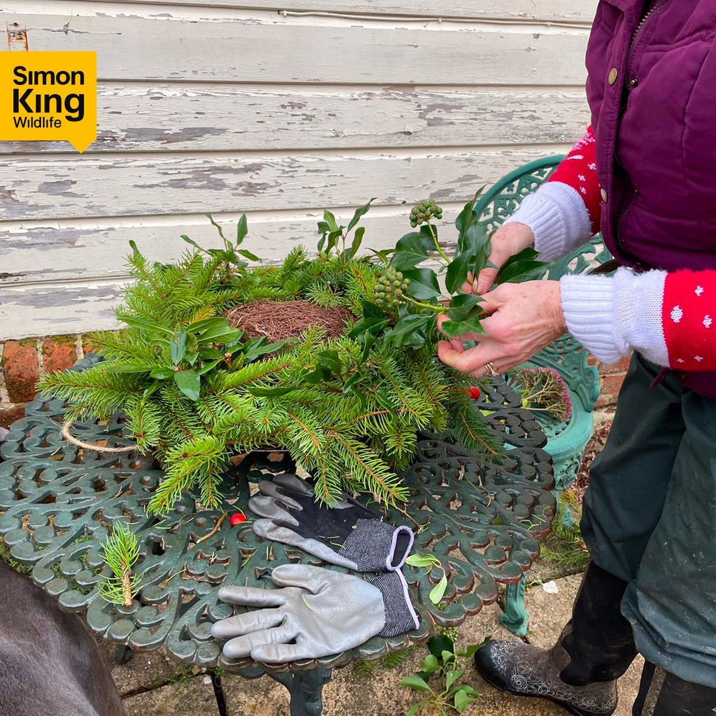 Build Your Own Wreaths