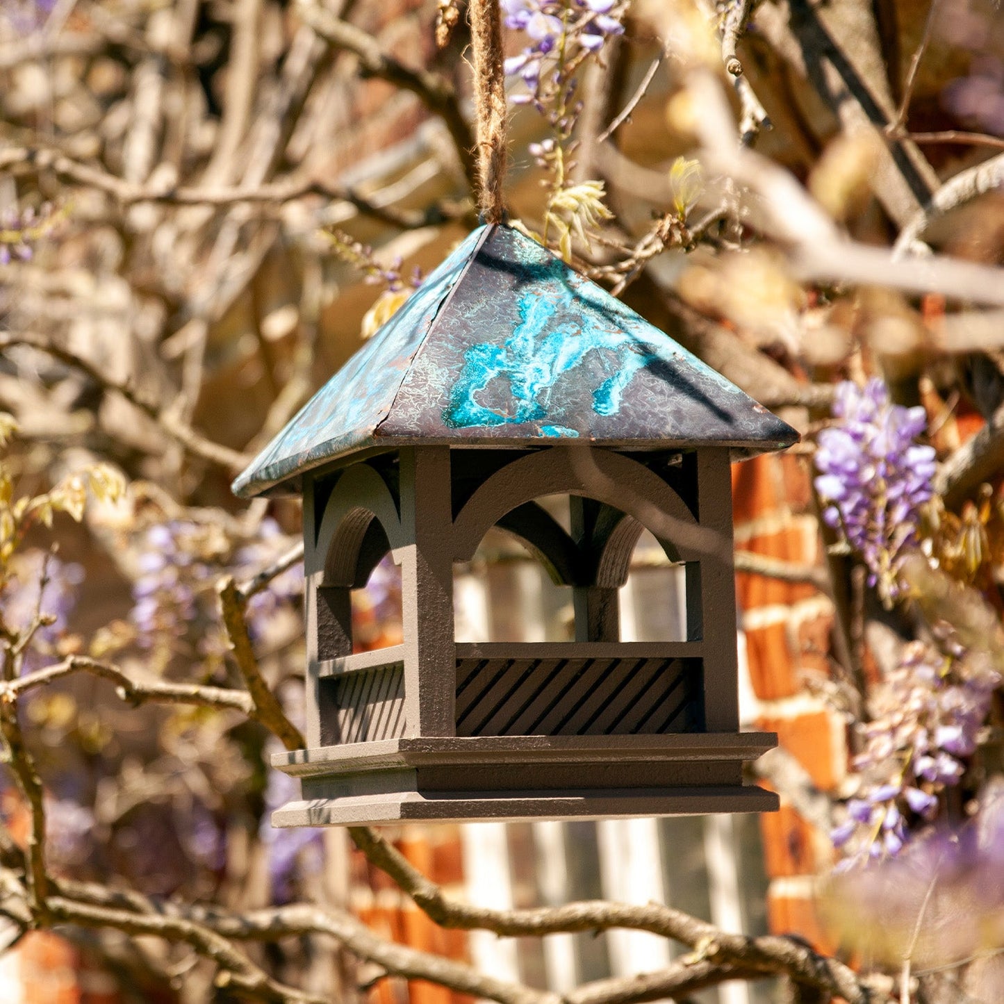 Timeless Bempton Hanging Bird Table