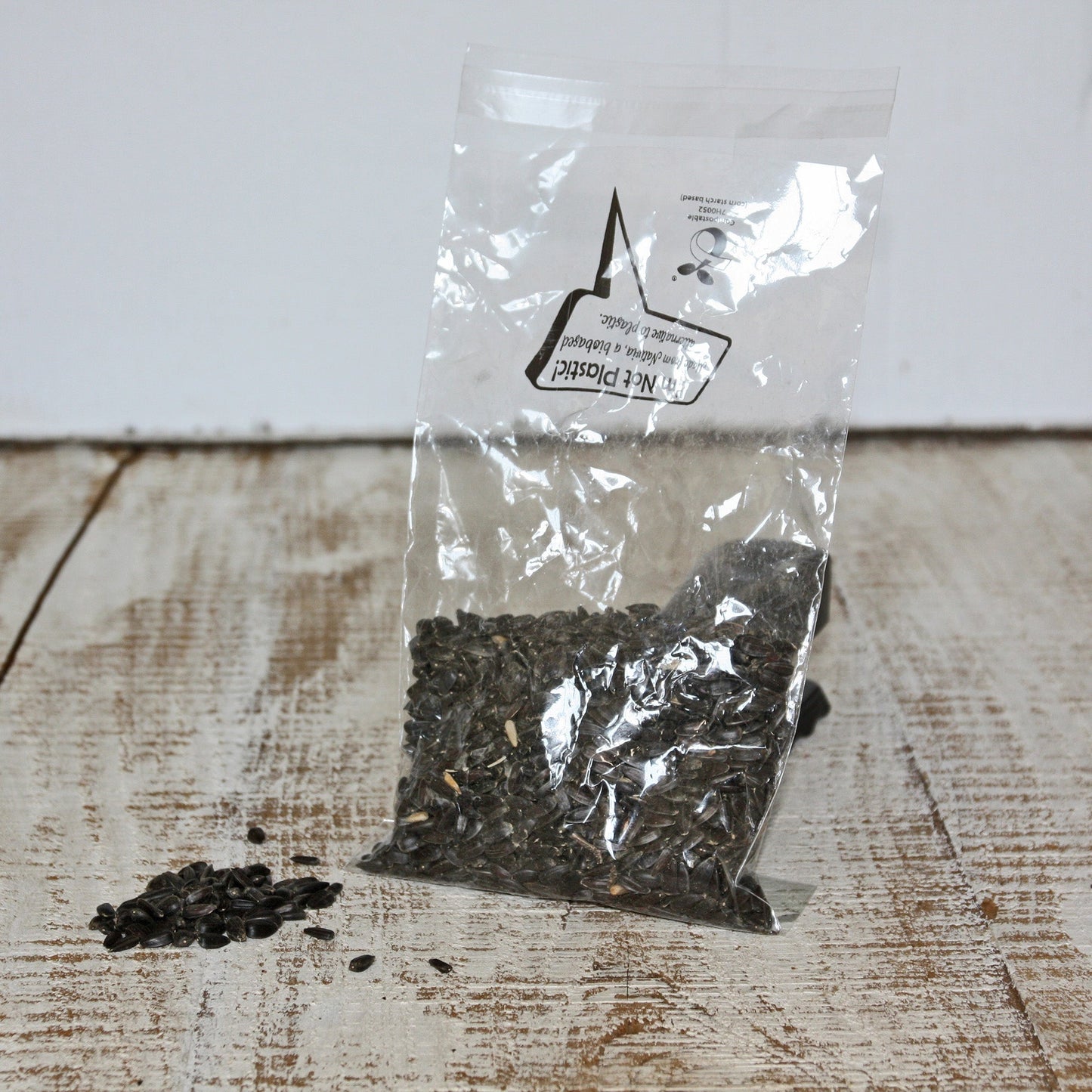 CH-ECO Recycled Bird Feeder - Various Colours available with FREE bag of bird Seed (may vary)